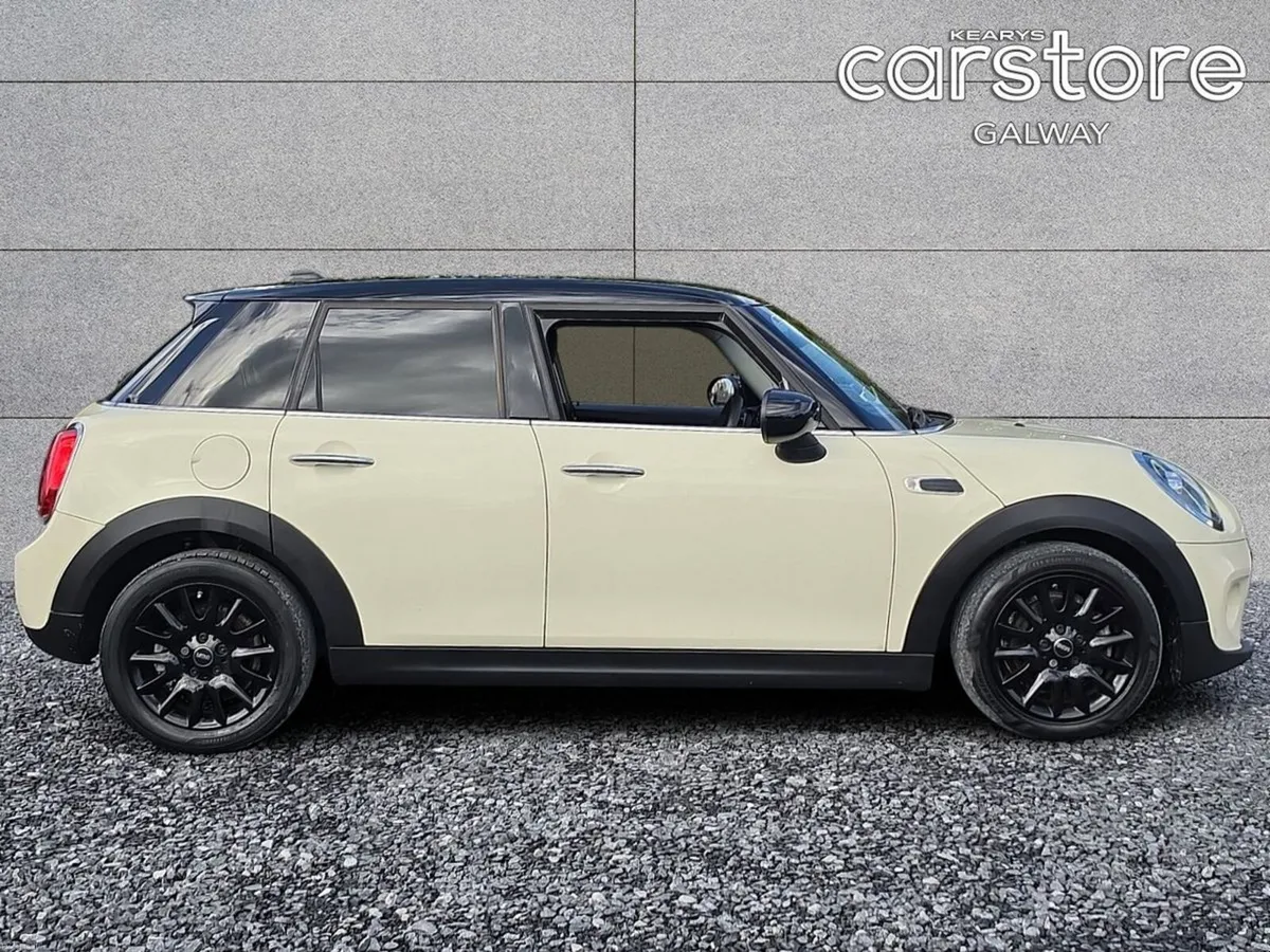 Mini Cooper Cooper Classic - Image 2