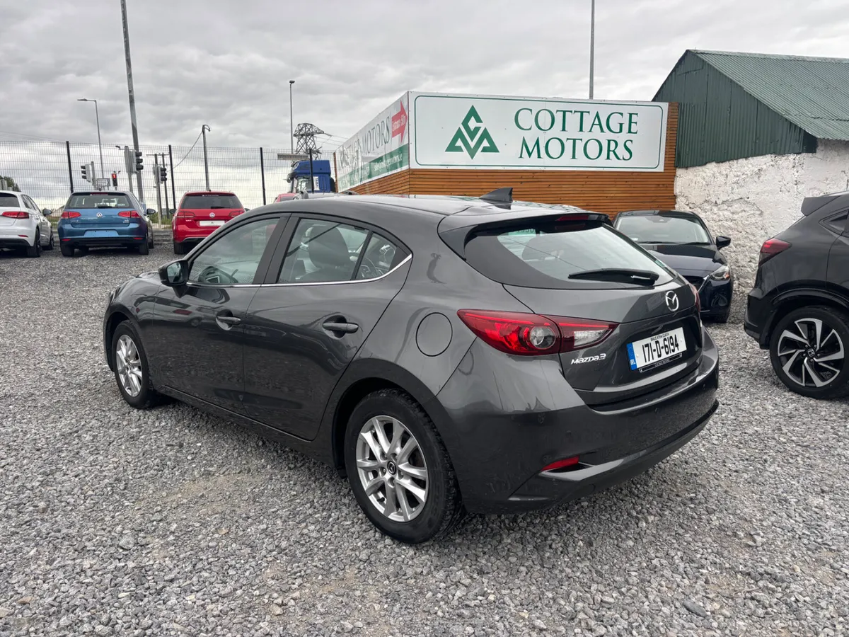 Mazda Mazda 3 - Image 3
