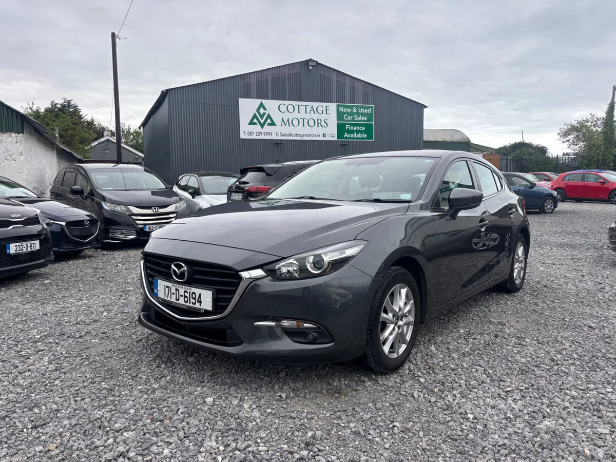 Mazda Mazda 3 - Image 1