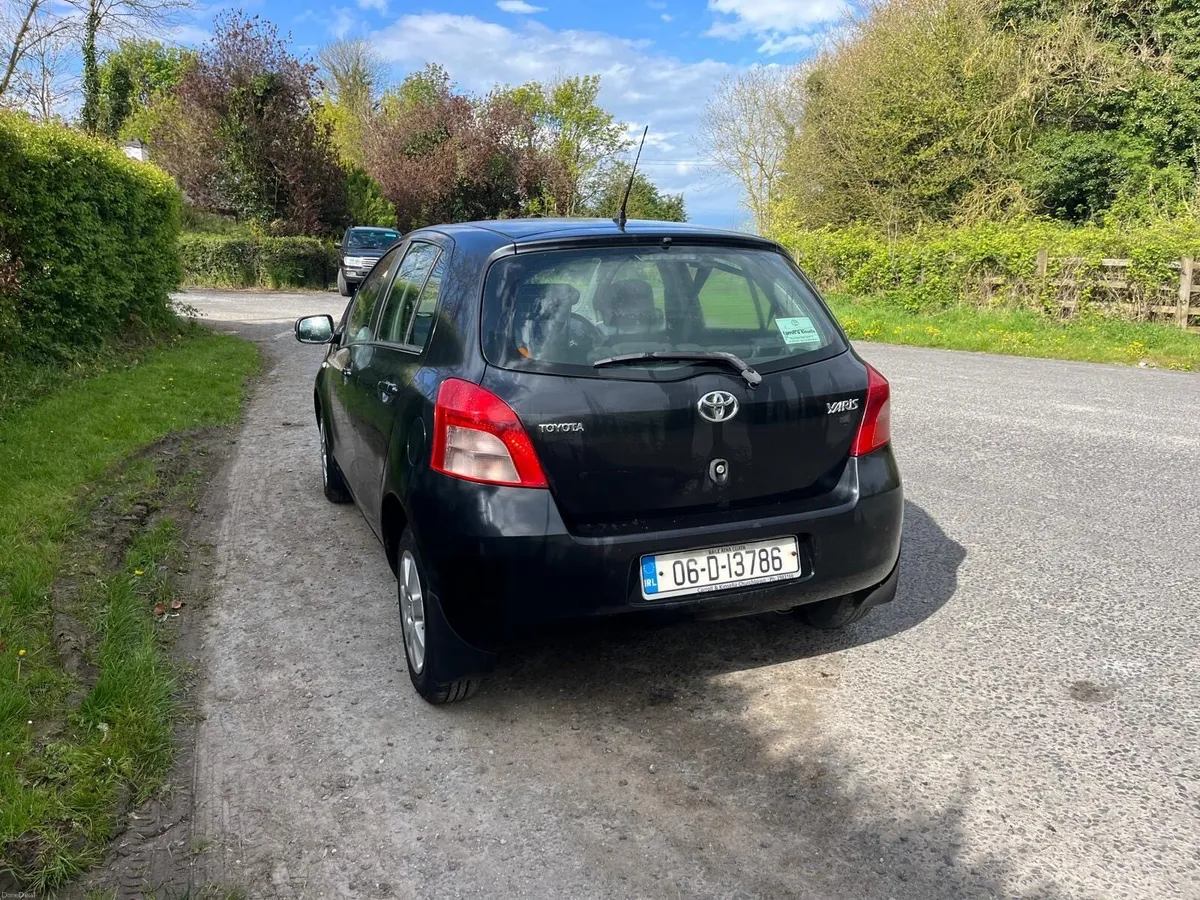 Toyota Yaris - Image 3