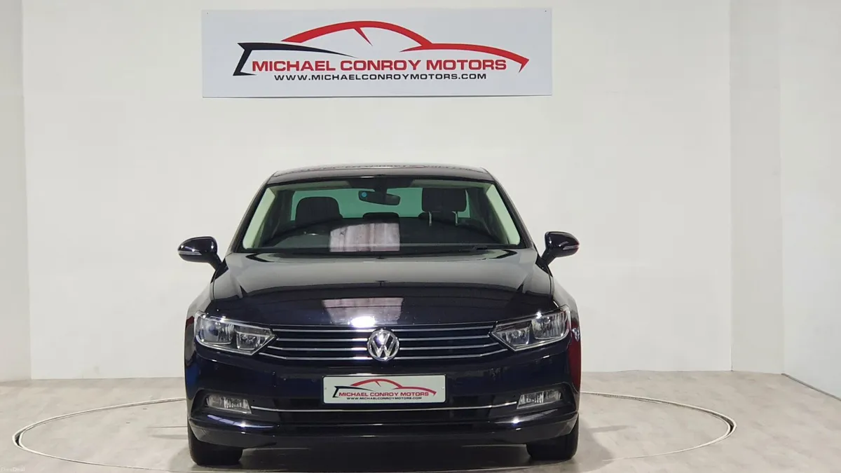 Volkswagen Passat SE BUSINESS - FINANCE AVAILABLE - Image 3
