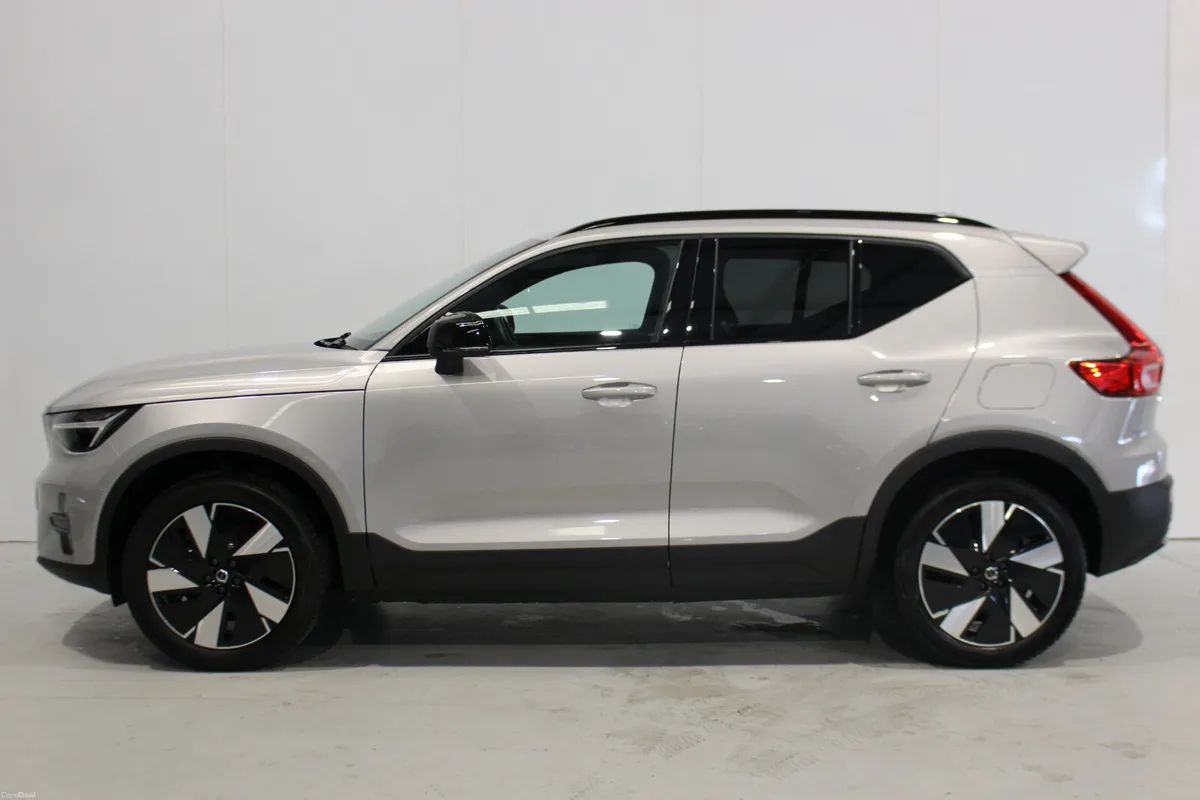 Volvo XC40 2024 Recharge - Image 4