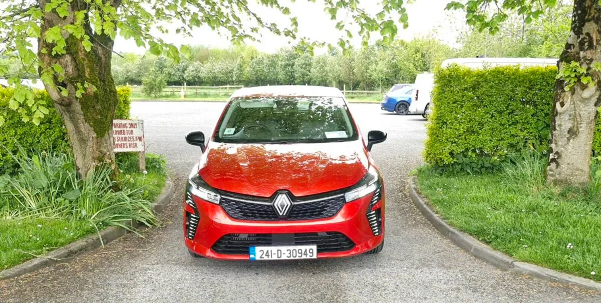2024 Renault Clio Evolution TCE 90 E6E - Image 3