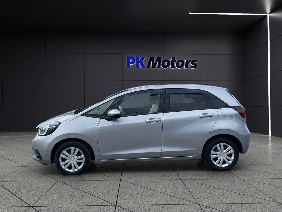2020 Honda Fit 1.5 petrol hybrid - Image 3