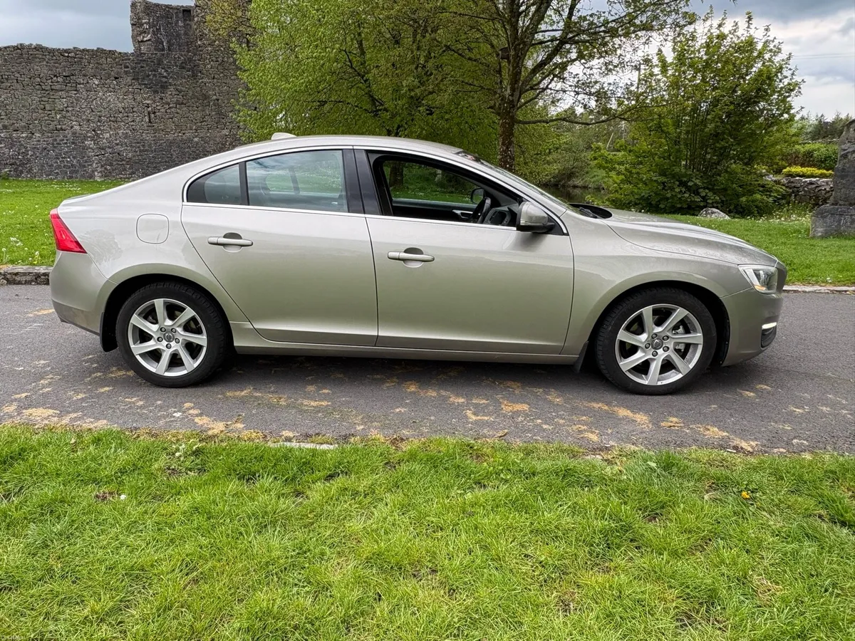 2015 volvo S40 D4 2.0td(new nct til 27/05/27 - Image 1