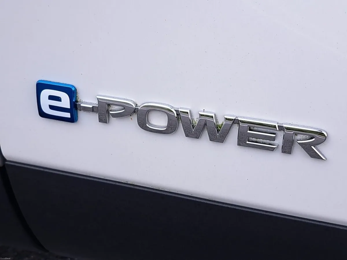 Nissan Qashqai SV Premium E-Power 1.5 Petrol. €3,0 - Image 5