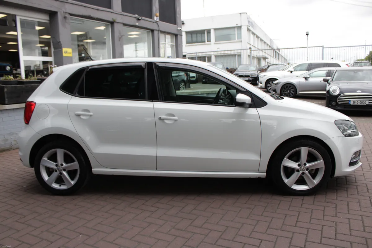 2016 VOLKSWAGEN POLO 1.2TSI 5DR HATCHBACK AUTO - Image 3