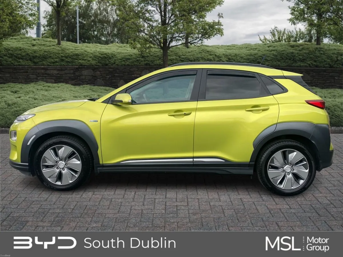 Hyundai KONA Kona EV 64 kWh - Image 6