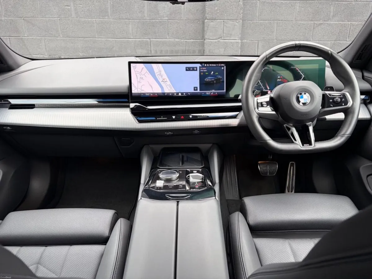 BMW 5-Series 520i MSport (MHT) - Image 3