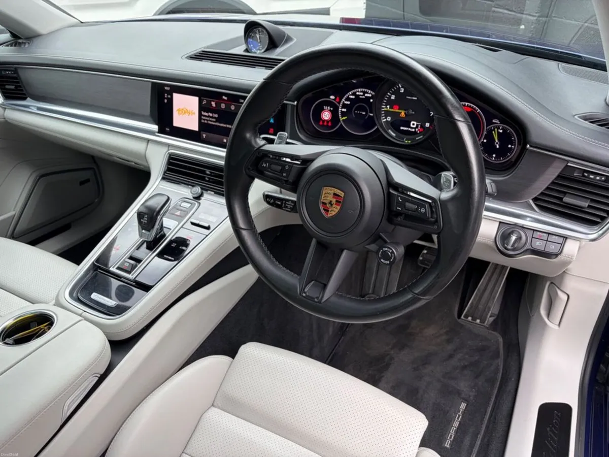 Porsche Panamera 4 E-HYBRID PLATINUM EDITION SPORT - Image 2