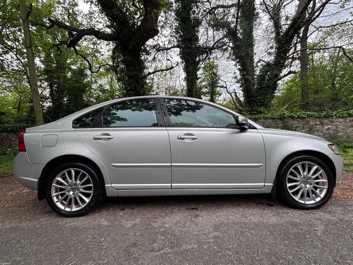 Volvo S40 - Full Leather - New NCT - Image 2