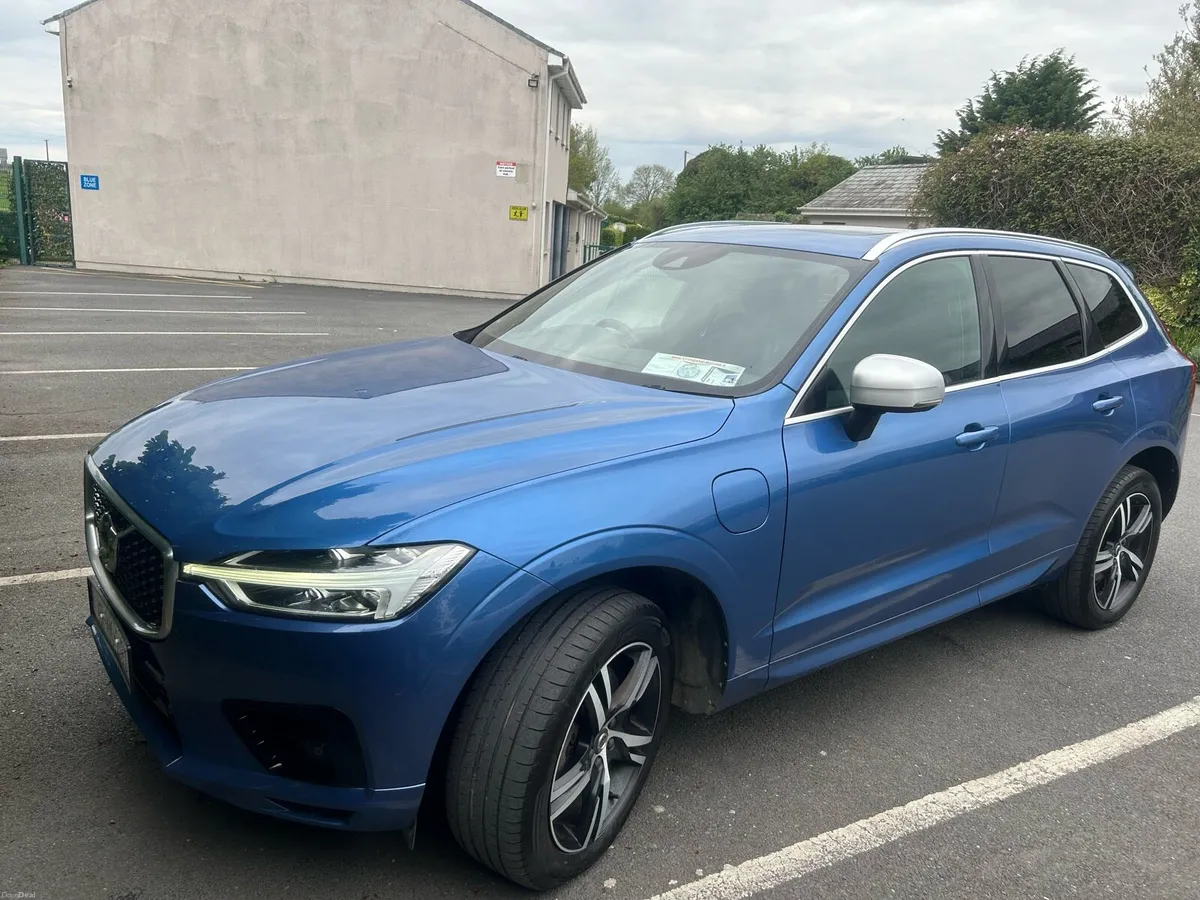 Volvo XC60 T8 R Design - Image 6