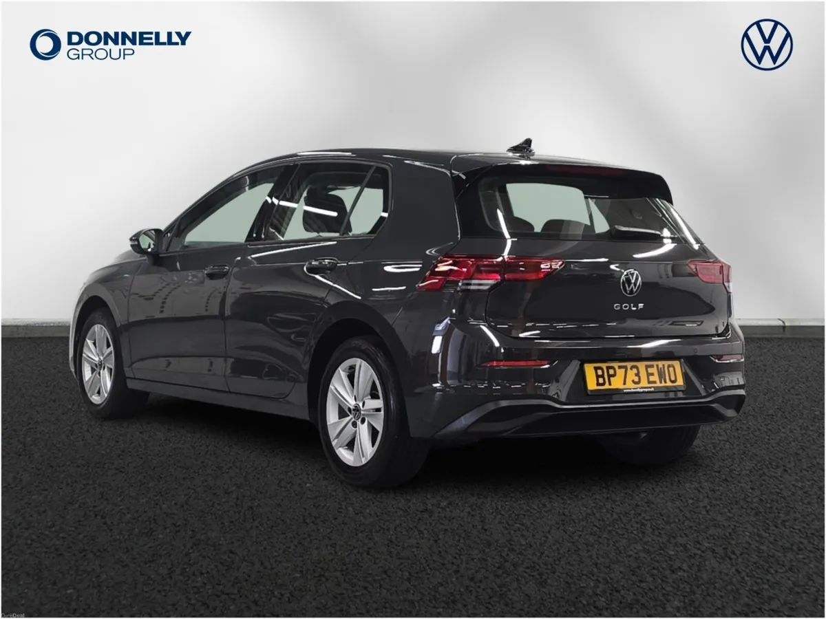 Volkswagen Golf Hatchback Life - Image 3