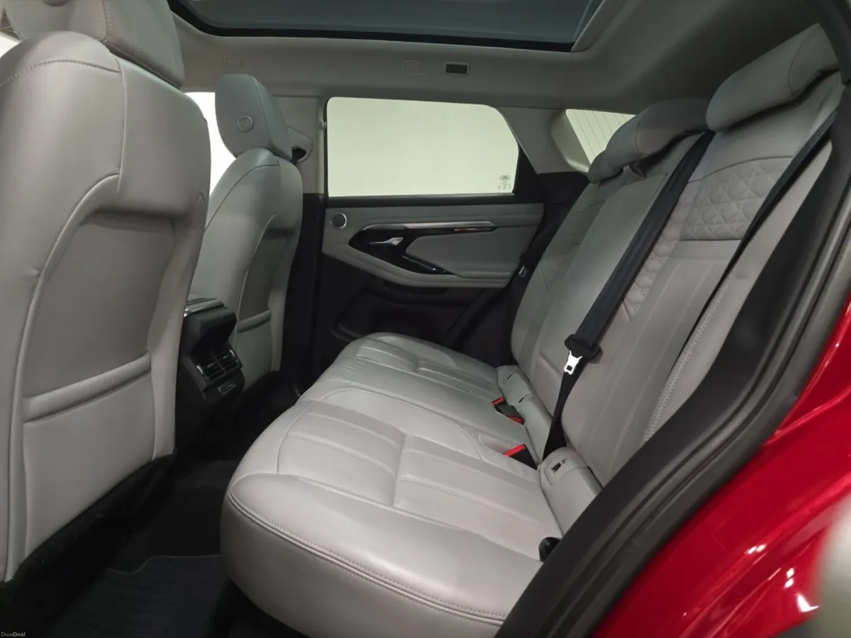 Land Rover Range Rover Evoque Diesel Hatchback HSE - Image 4