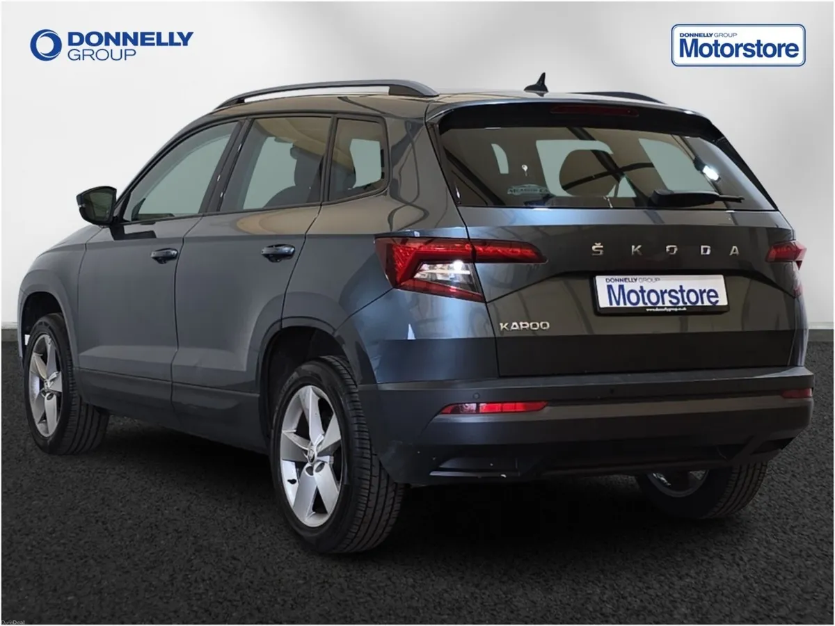 Skoda KAROQ Estate SE - Image 2