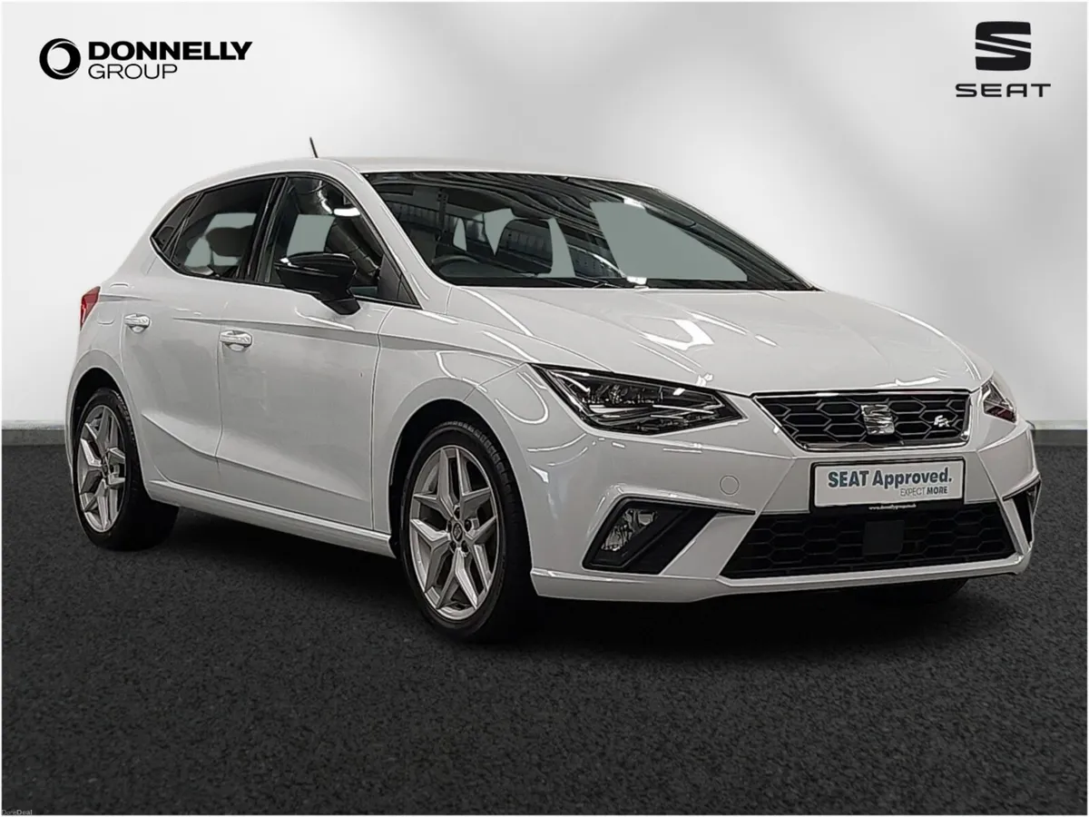 SEAT Ibiza Hatchback FR - Image 1