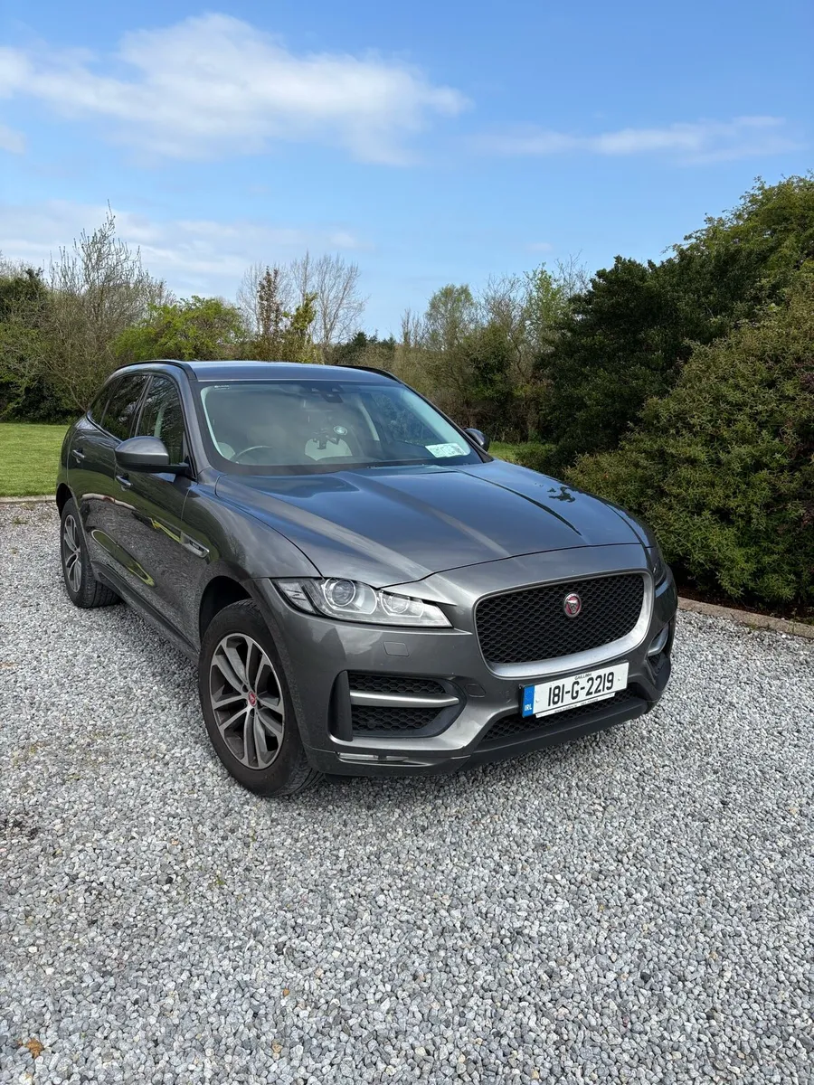 Jaguar F Pace R-Sport - Image 1