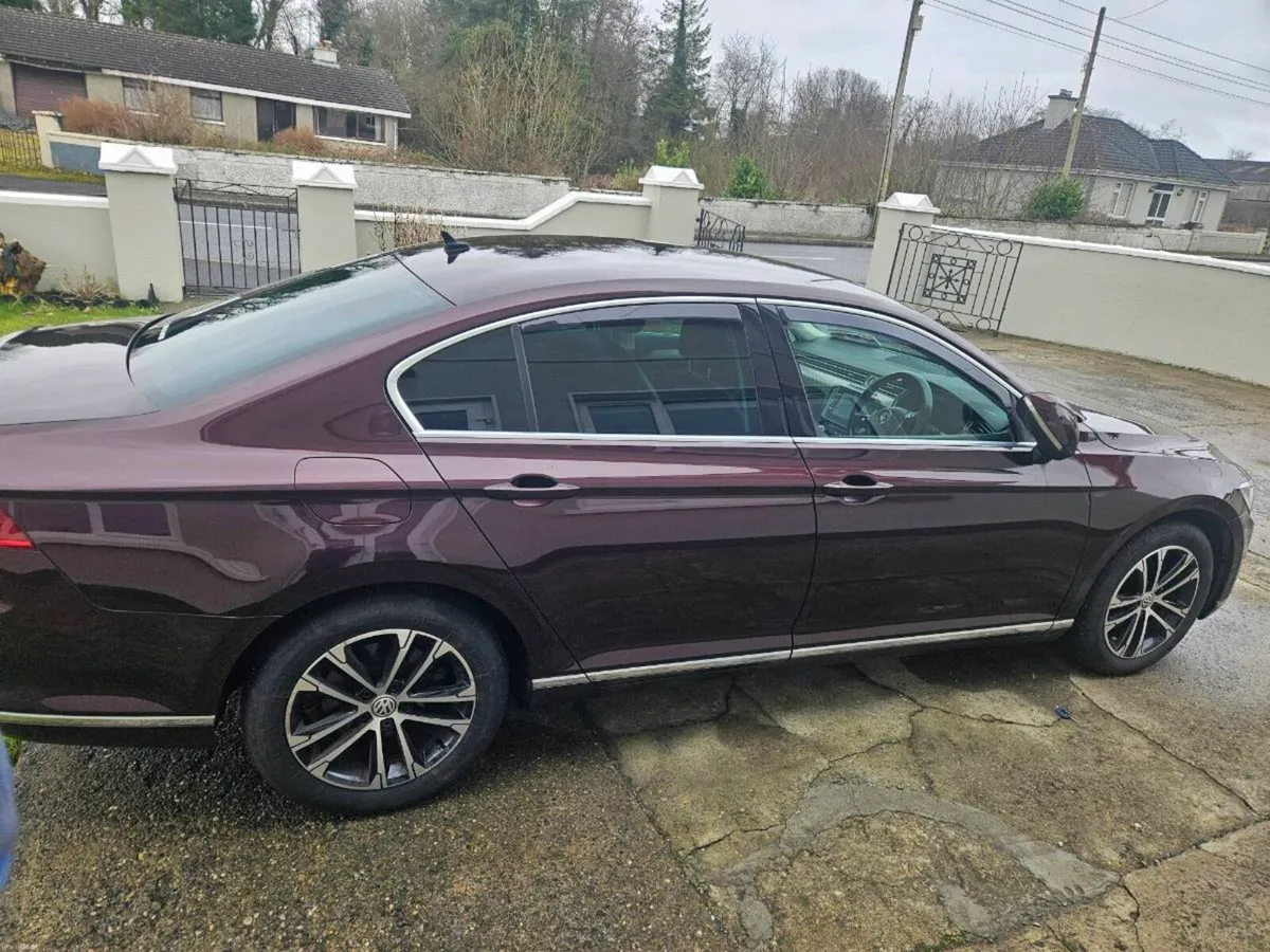 Volkswagen Passat 1.6 Highline - Image 3
