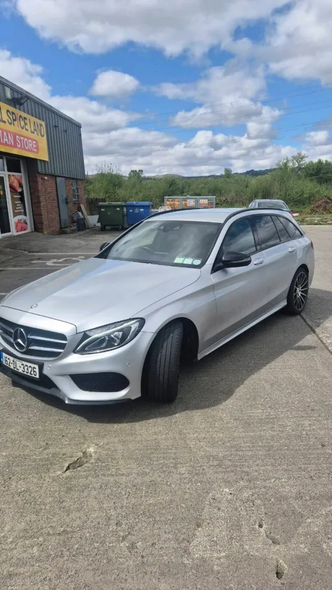 2016 Mercedes-Benz c220d AMG D - Image 3