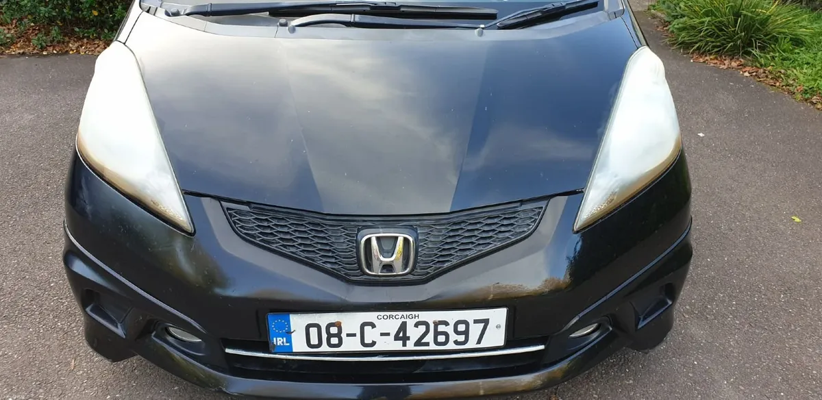 Honda Fit - Image 1