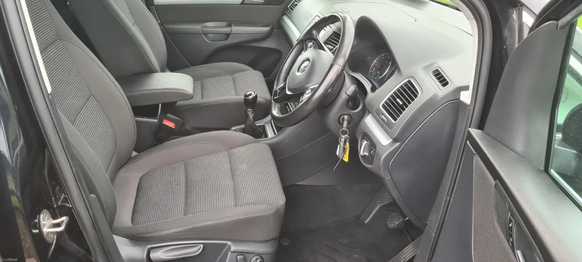 Volkswagen Sharan 2019 - Image 5