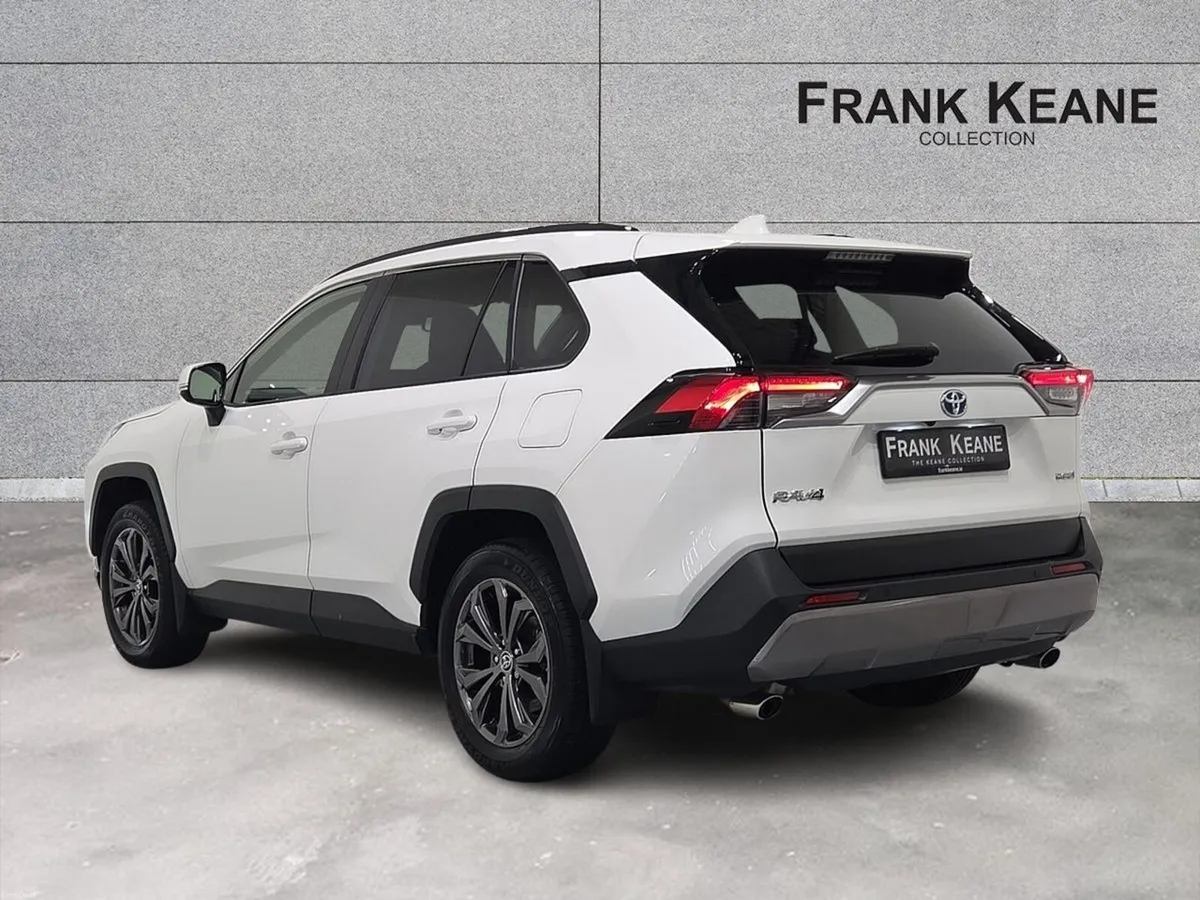 Toyota RAV4 2.5 Hybrid Sol 2WD - Image 3