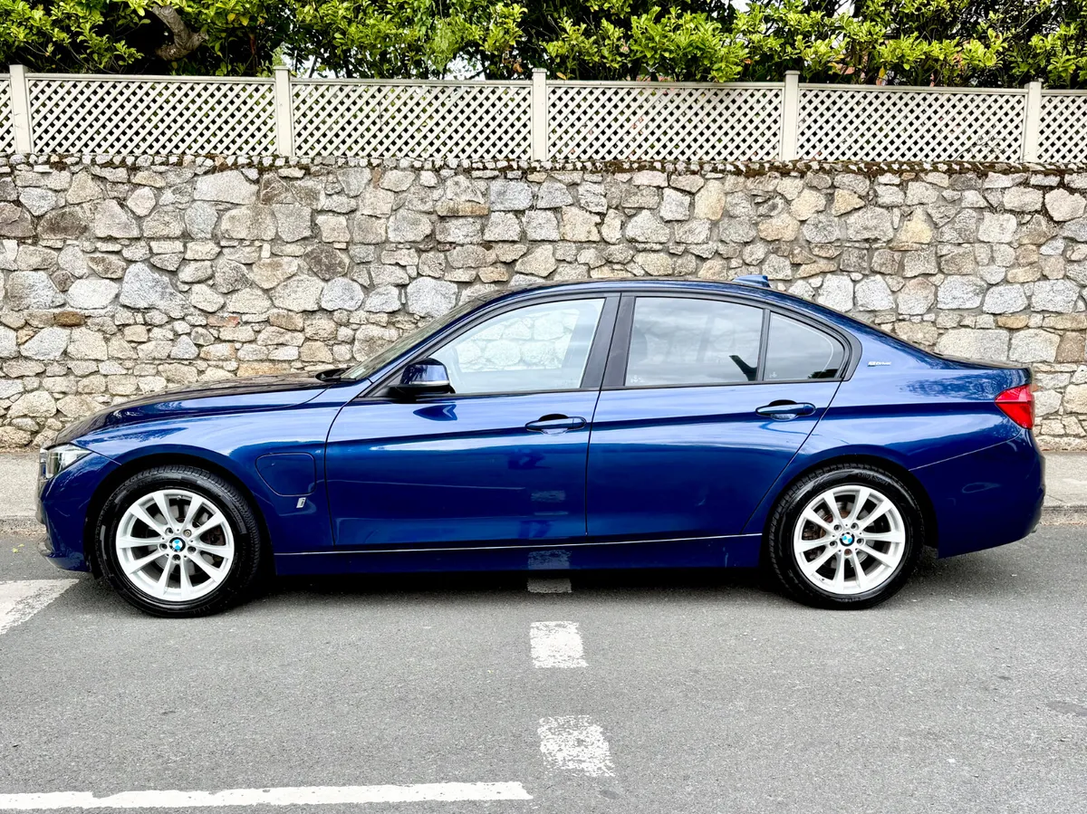 BMW 3-Series 2017!!!! SPORT!! PLUG IN !! - Image 4