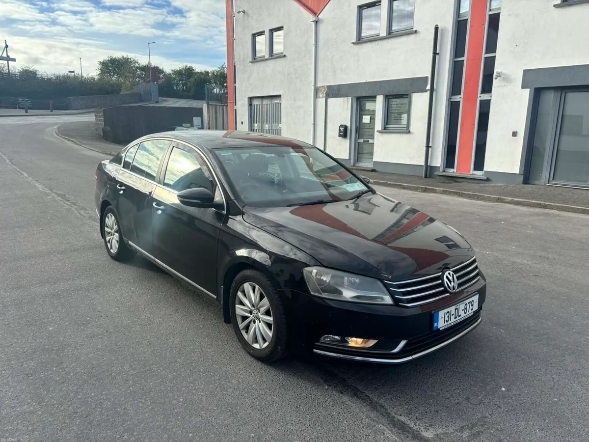 2013 VOLKSWAGEN PASSAT 1.6 TDI COMFORTLINE 105 BHP - Image 1