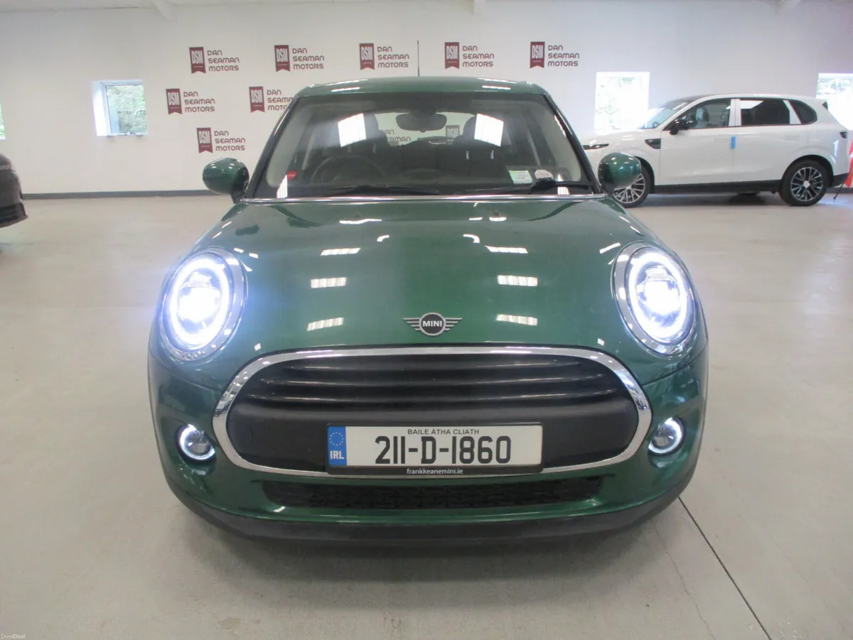 Mini One 5 DOOR CLASSIC 1.5 PET 2021-LOW KM'S - Image 4