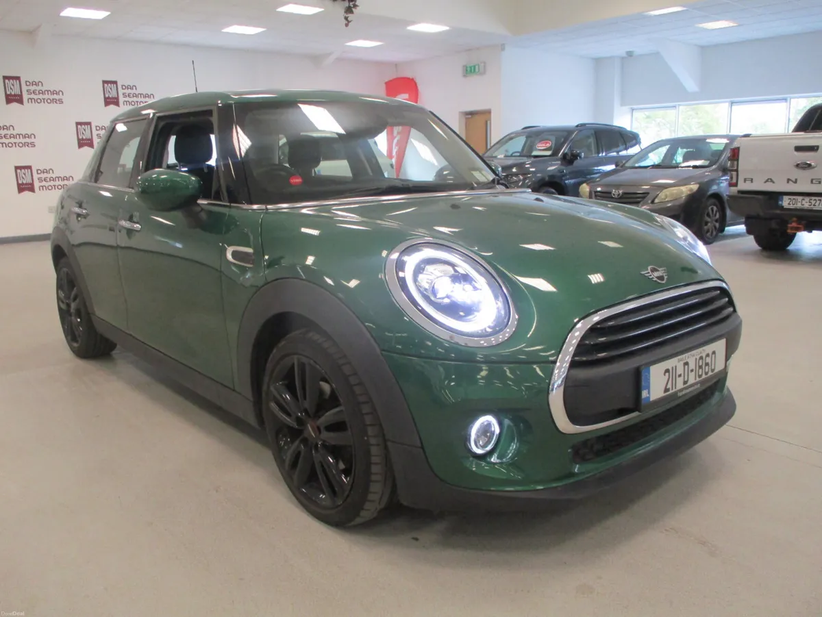 Mini One 5 DOOR CLASSIC 1.5 PET 2021-LOW KM'S - Image 3