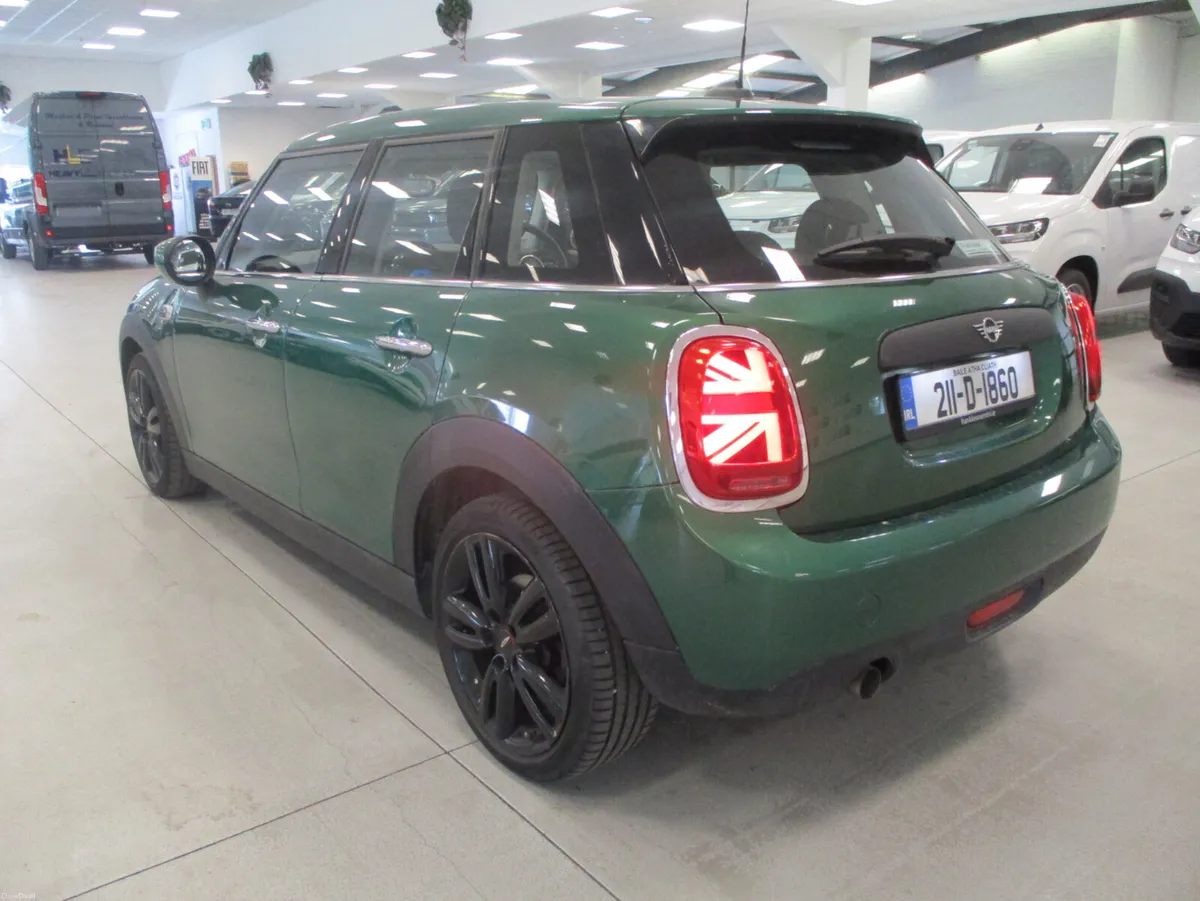 Mini One 5 DOOR CLASSIC 1.5 PET 2021-LOW KM'S - Image 5