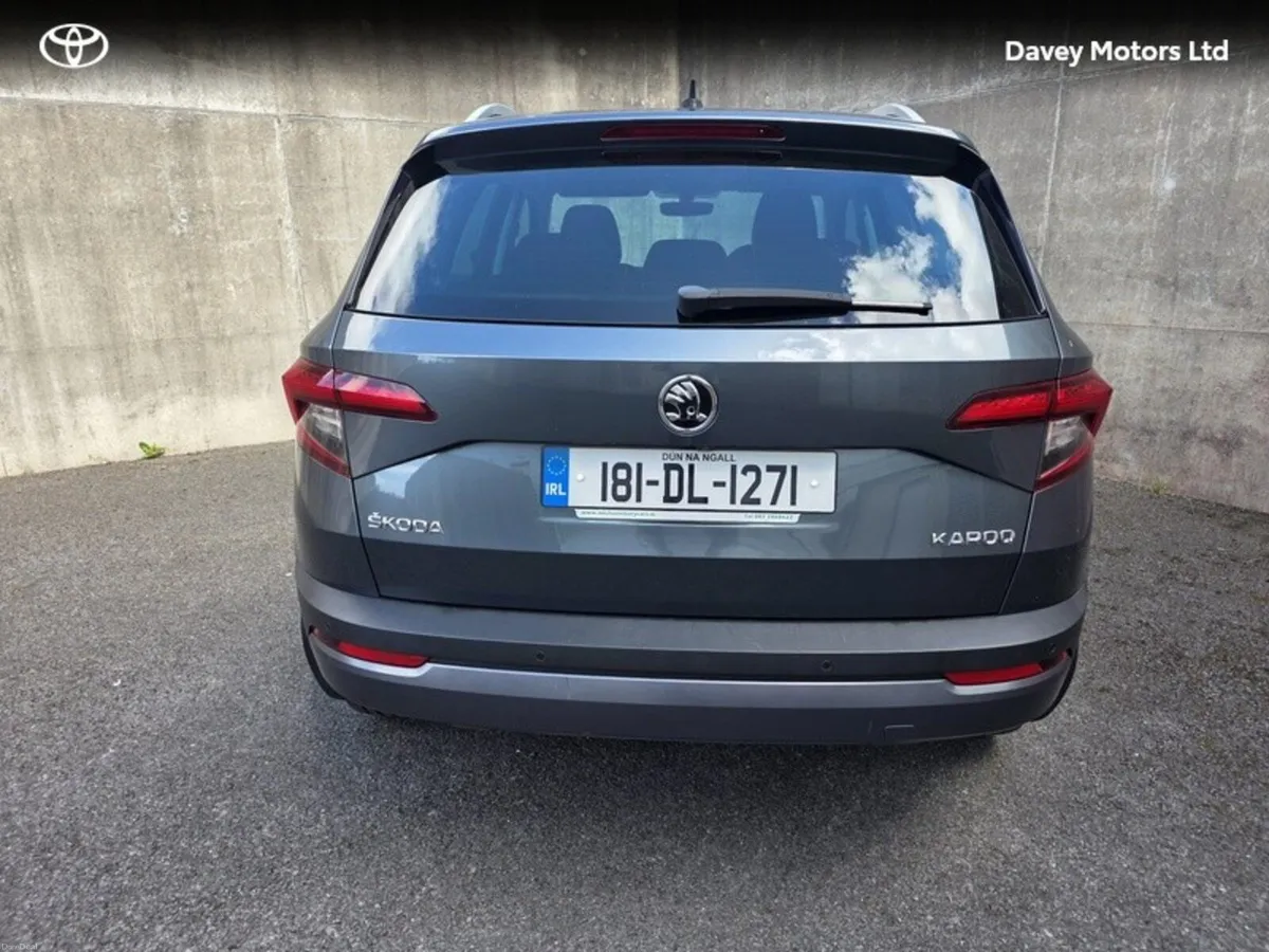 Skoda Karoq STYLE 1.6 TDI 116HP 4DR 5DR - Image 4