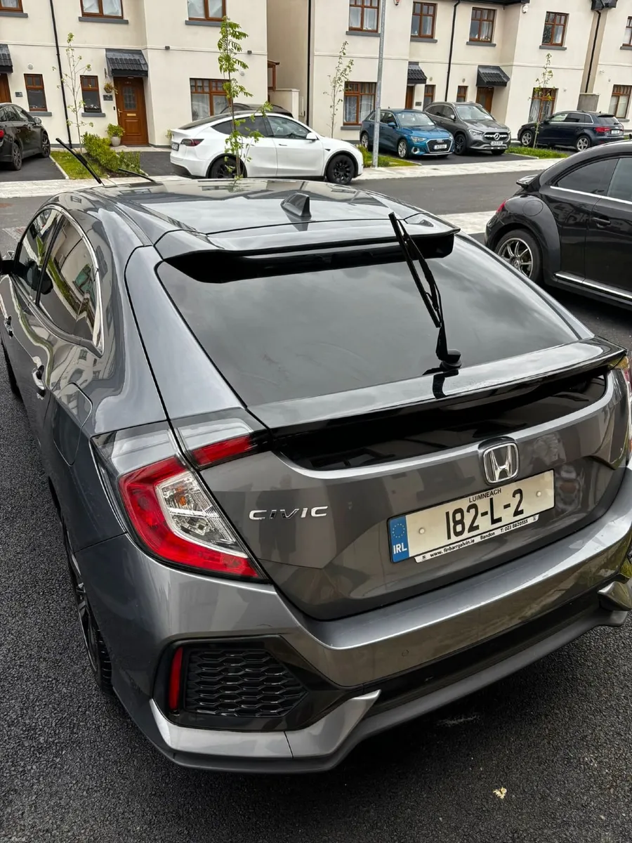Pristine 2018 Honda Civic VTEC Turbo Smart Plus - Image 4
