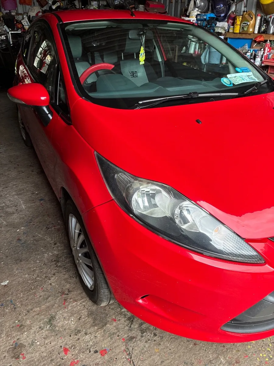Ford fiesta 1.25 style 3 door - Image 2