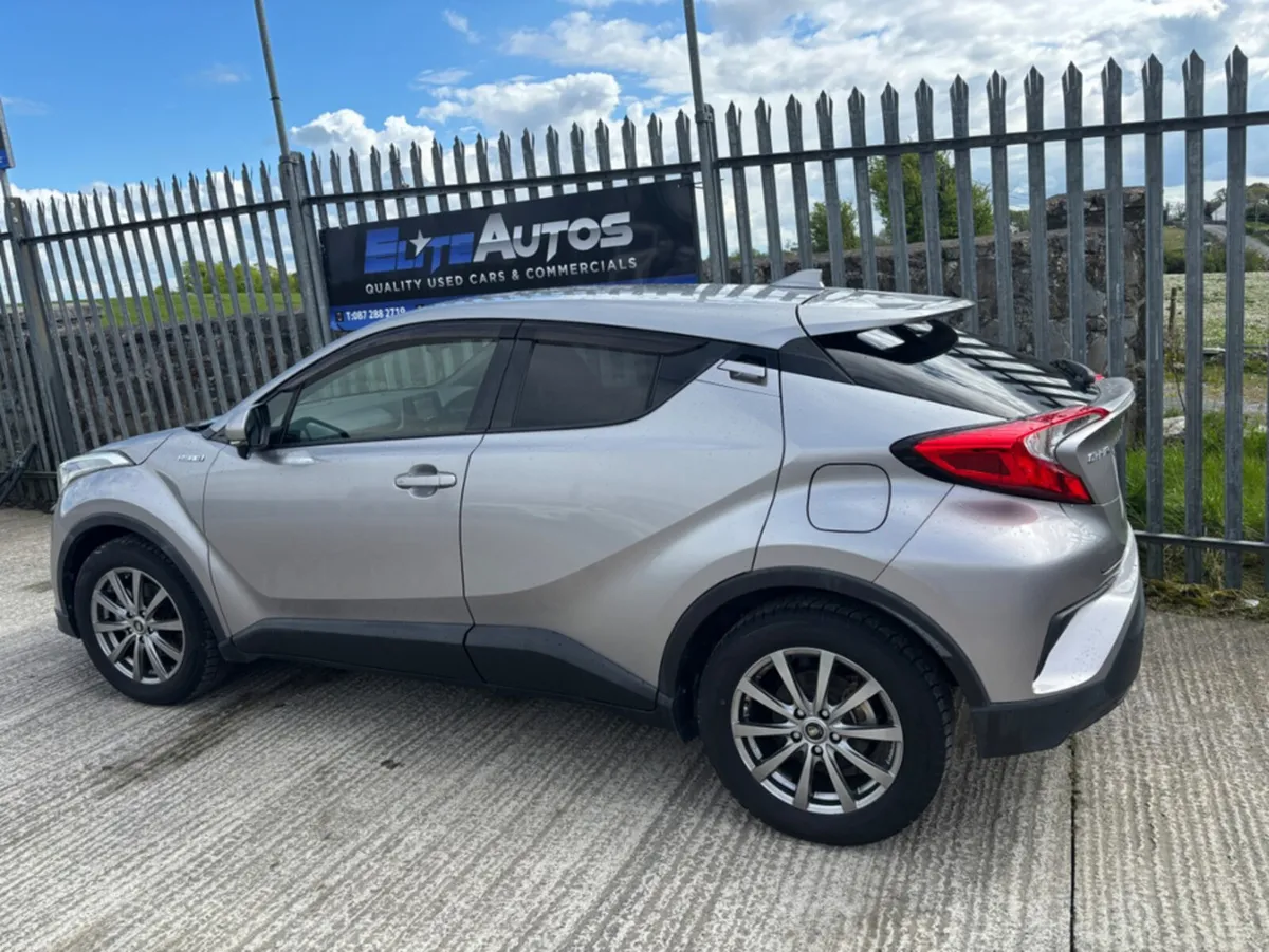 Toyota C-HR G Pack Self Charging Hybrid - Image 2