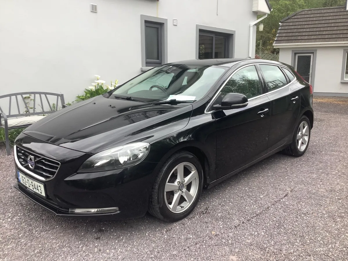 Volvo V40 2016 T2 - Image 4