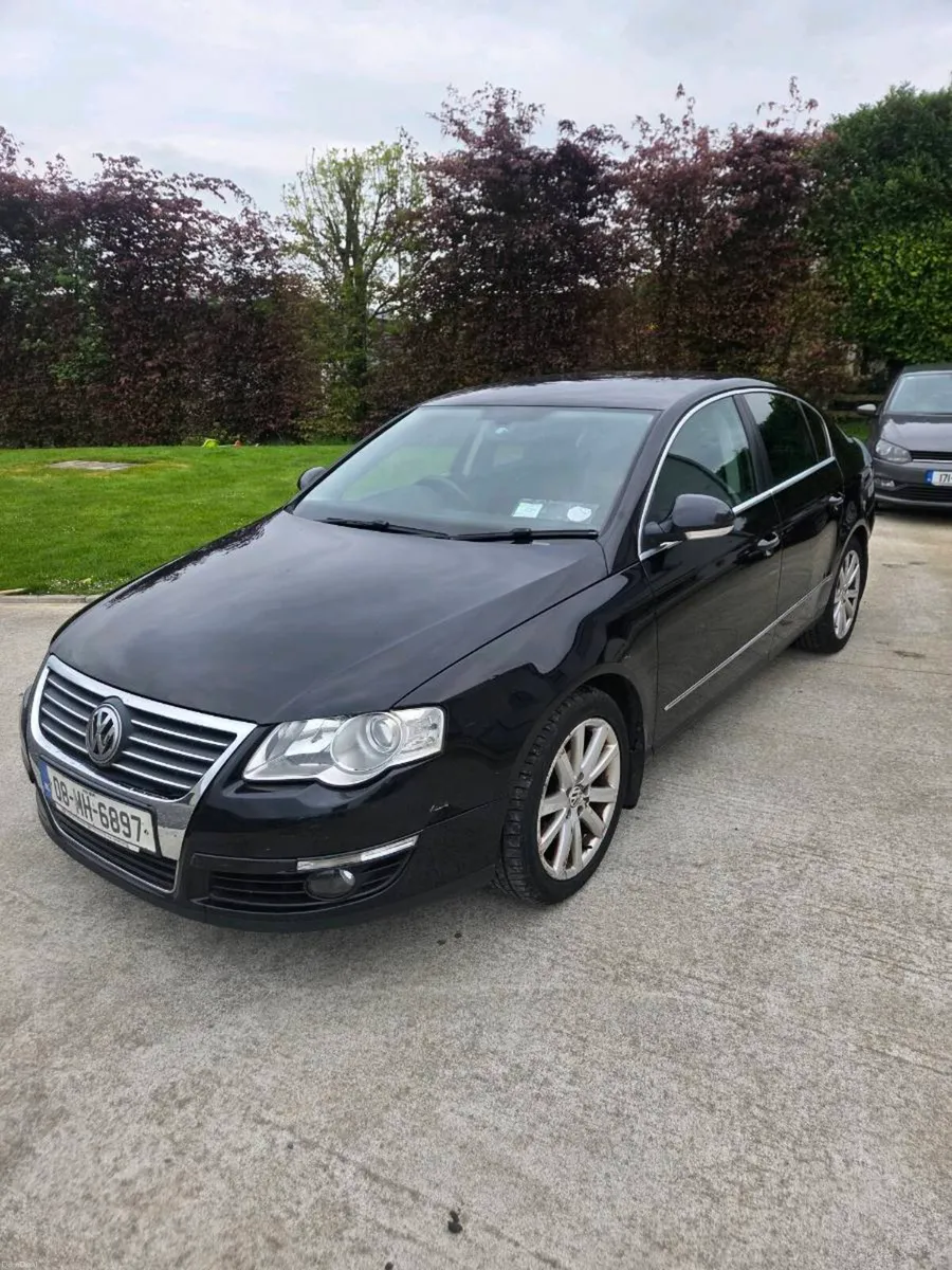 Volkswagen Passat - Image 4