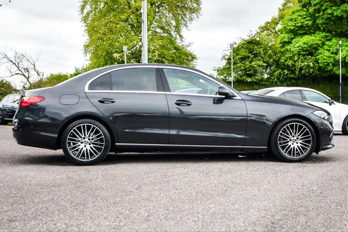 Mercedes-Benz C-Class C200d Avantgarde Upgrade All - Image 3