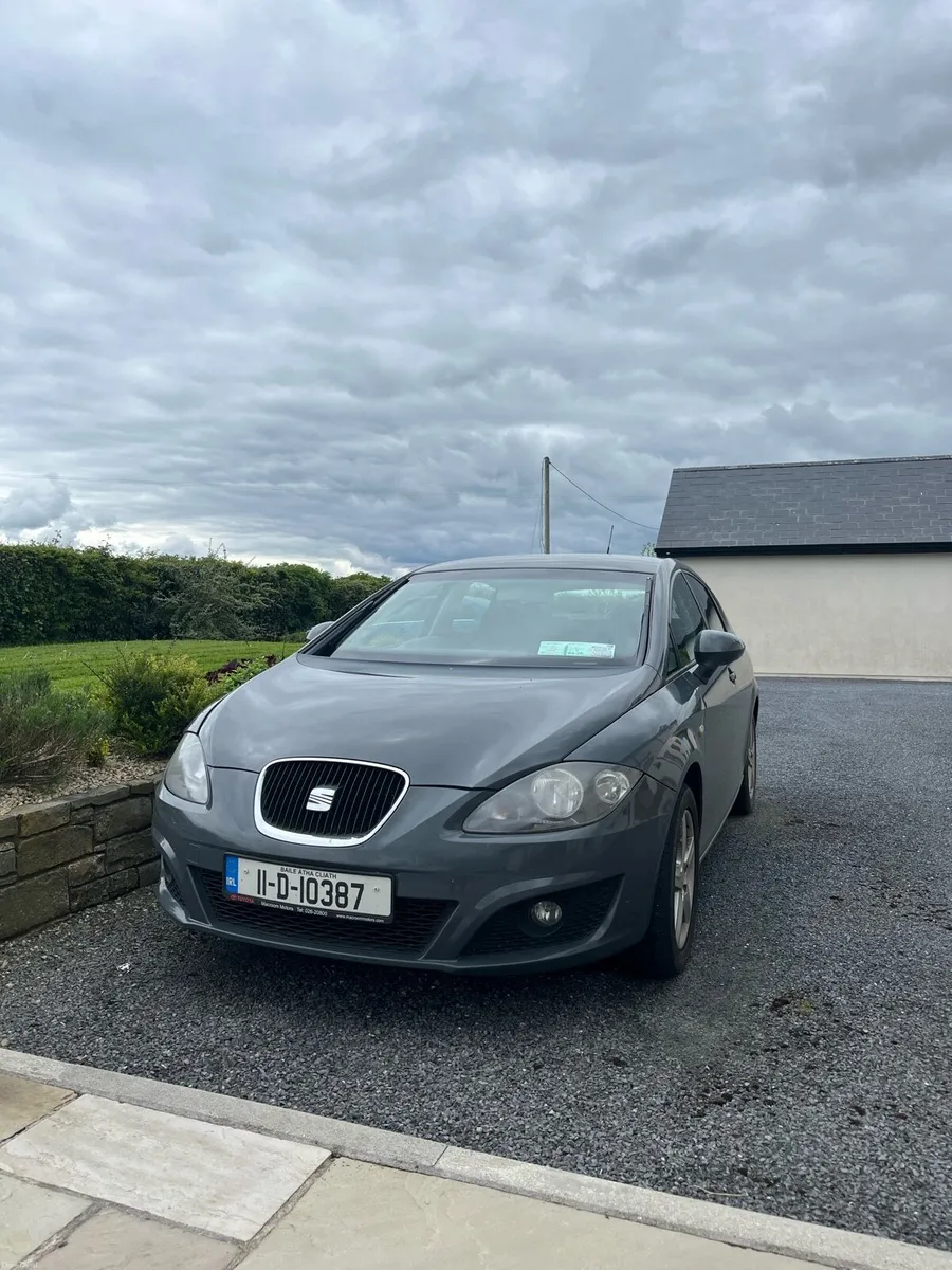 Car for parts - Image 3