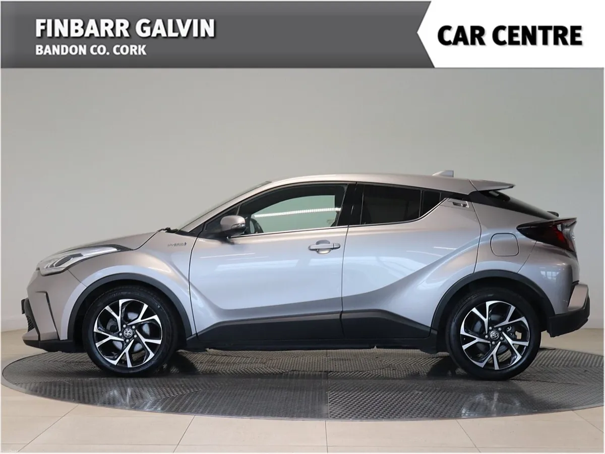 Toyota C-HR  1.8 HYBRID SPORT AUTO - Image 3