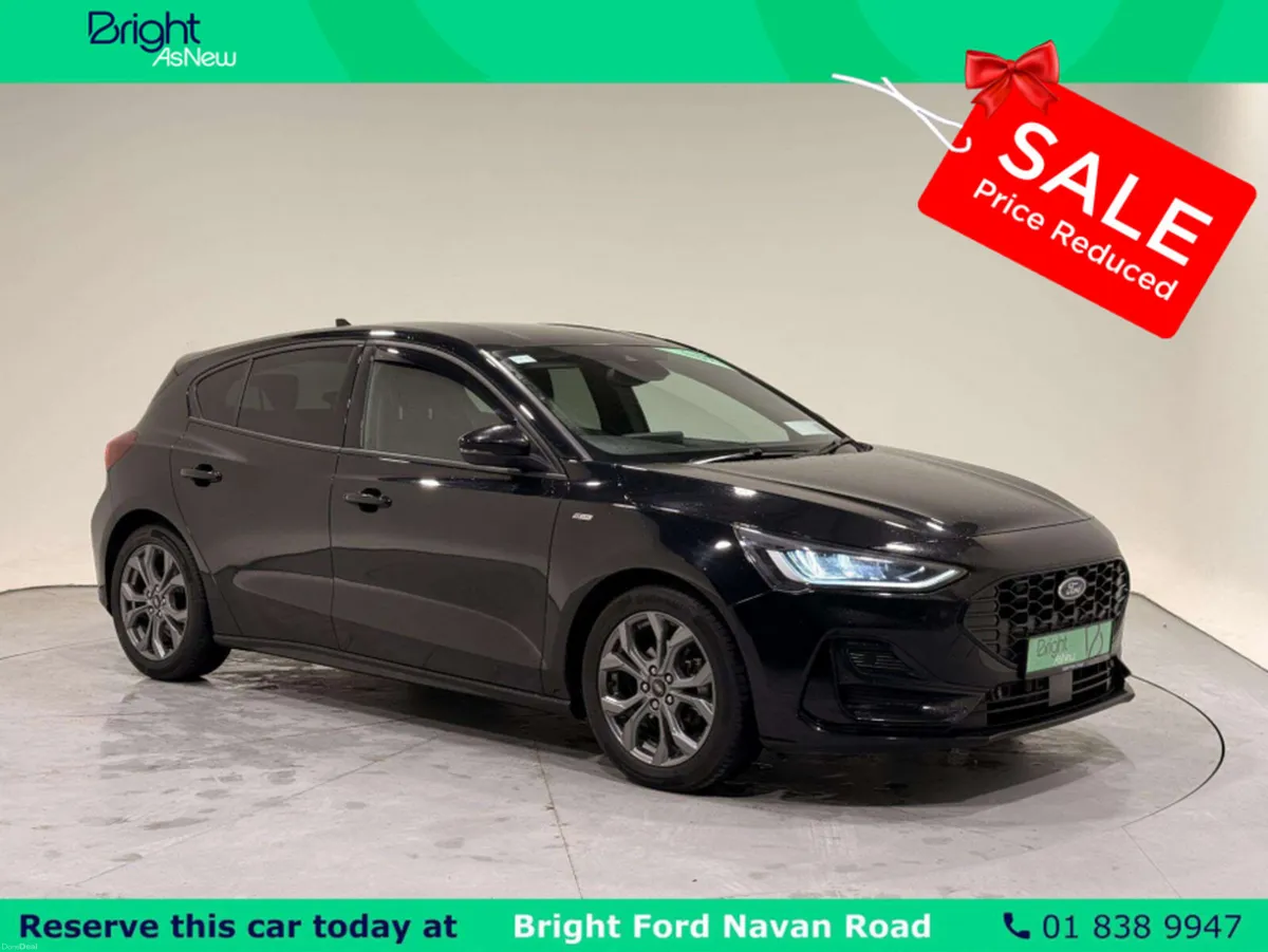 Ford Focus ST-LINE 1.0T 125 MHEV DC DC7 F 4DR - Image 1