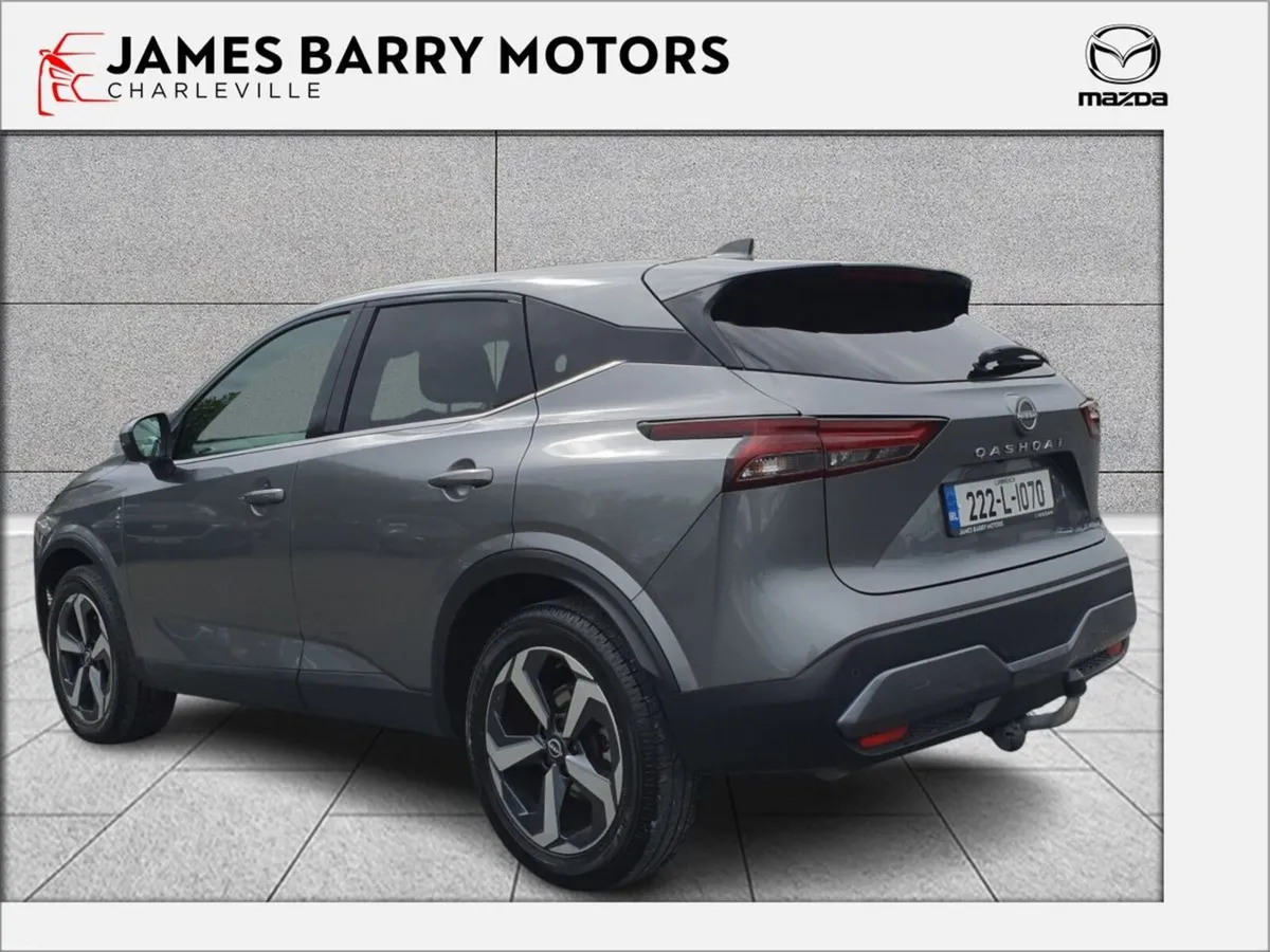 Nissan Qashqai 1.3 HYB SV PREMIUM AUTOMATIC - Image 4