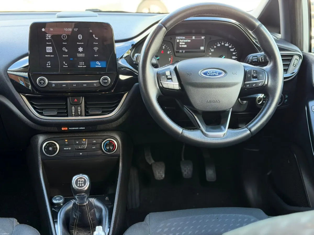 Ford Fiesta TITANIUM 1.1 5DR - Image 4