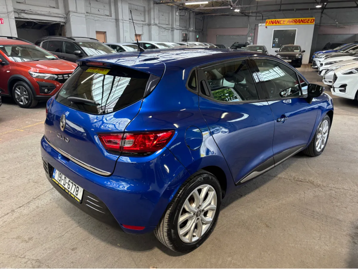Renault Clio IV DYNAMIQUE NAV TCE 90 M 4DR - Image 3