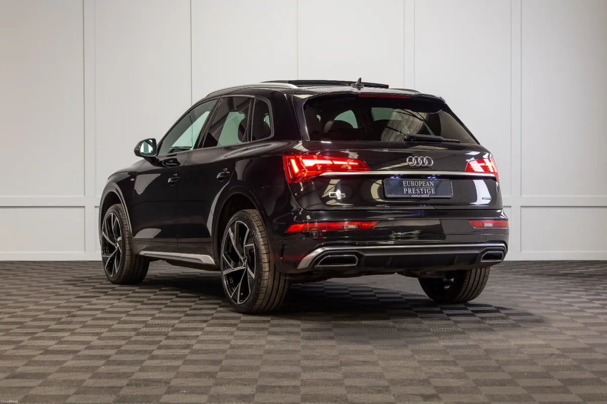 2021 Audi Q5 S-Line - Image 4