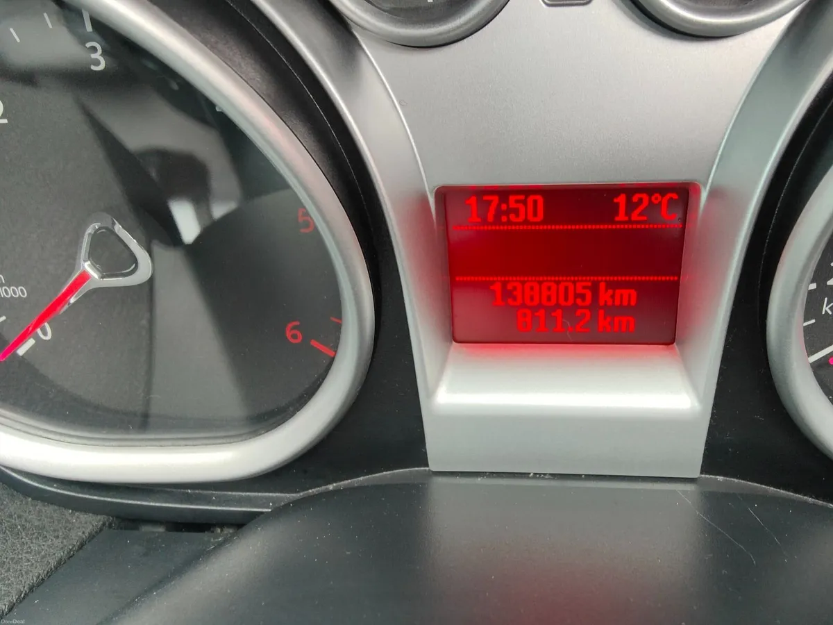 Ford Kuga 2010 - Image 2