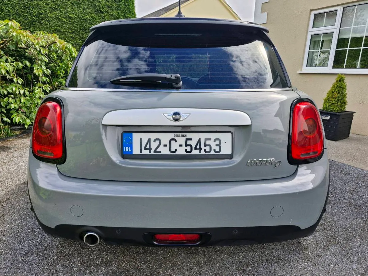 Mini Cooper-D 142 - Image 4