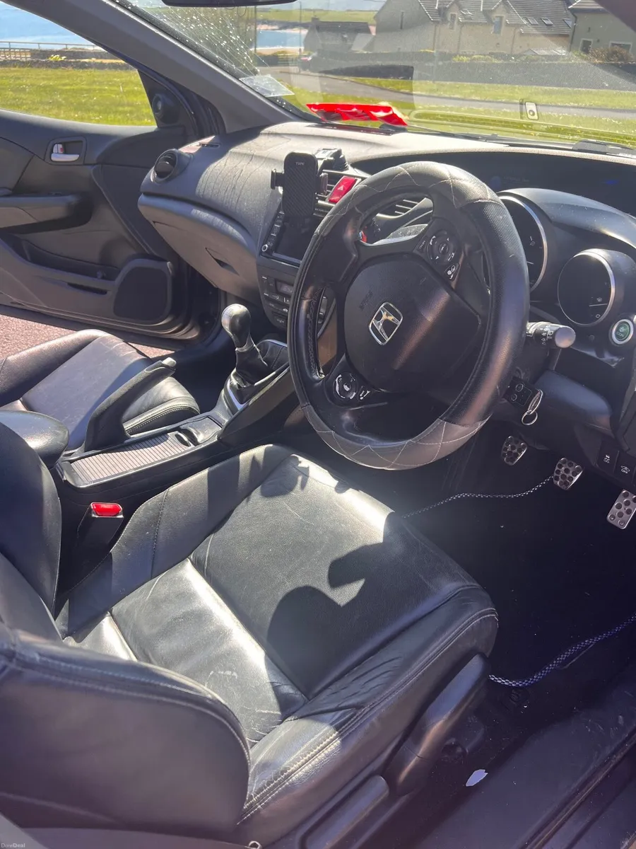 Honda Civic 2012 - Image 4