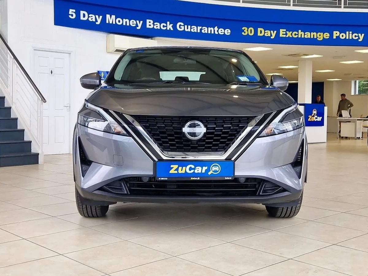 Nissan Qashqai 1.3 PET MILD HYBRID SV - Image 2