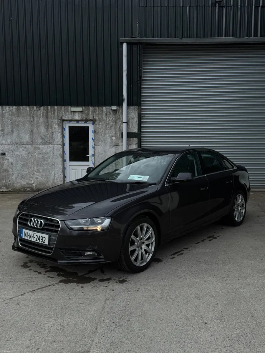 Audi A4 2014 Automatic - Image 4